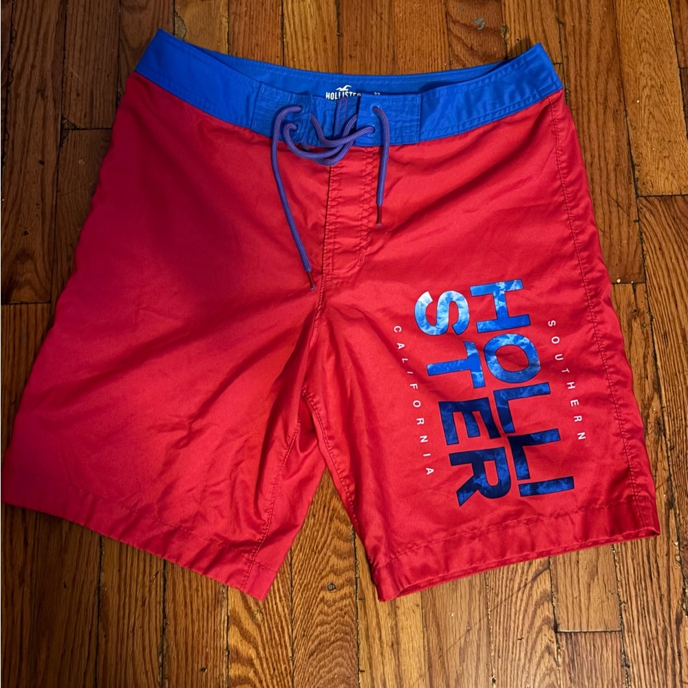 Hollister Men's Red and Blue Board Shorts